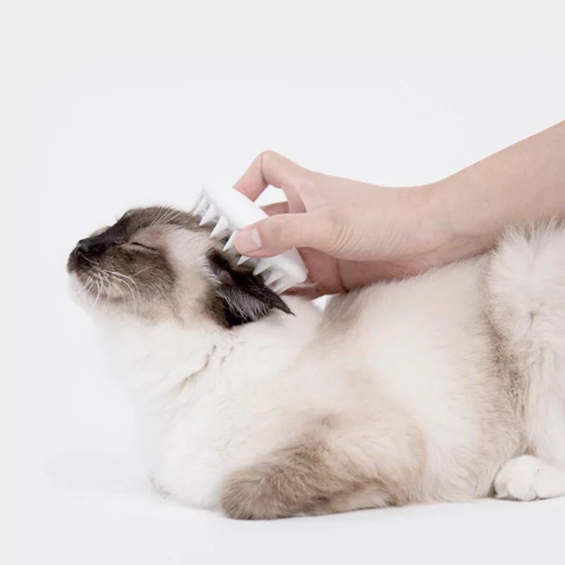 Pamper Paws Silicone Cat Grooming Comb Brush